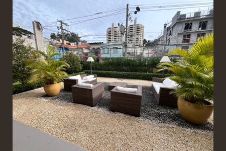 Apartamento à venda com 255m², 4 quartos e 4 vagasHall social