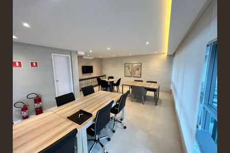 Apartamento à venda com 255m², 4 quartos e 4 vagasÁrea de Reuniões