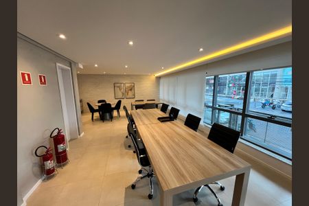 Apartamento à venda com 255m², 4 quartos e 4 vagasÁrea  de Reuniões