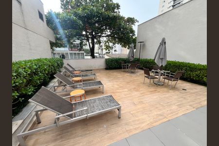 Apartamento à venda com 255m², 4 quartos e 4 vagasÁrea comum - Piscina