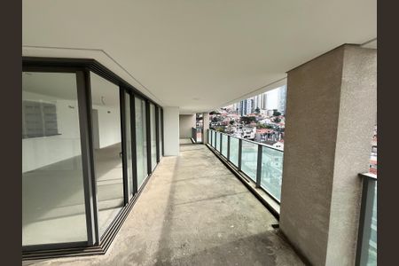 Apartamento à venda com 255m², 4 quartos e 4 vagasVaranda da Sala