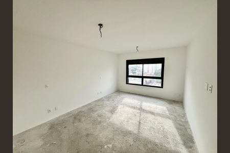 Apartamento à venda com 255m², 4 quartos e 4 vagasSuíte 3