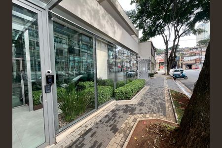 Apartamento à venda com 255m², 4 quartos e 4 vagasFachada