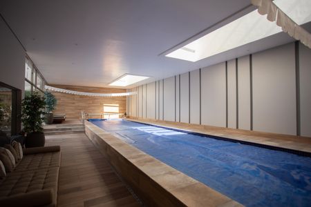 Apartamento à venda com 255m², 4 quartos e 4 vagas Apartamento à venda com 255m², 4 quartos e 4 vagasÁrea comum