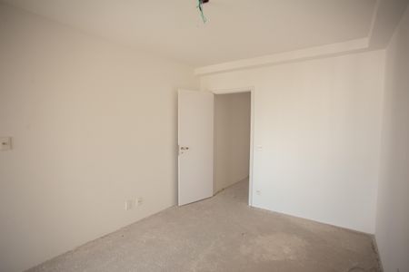 Apartamento à venda com 255m², 4 quartos e 4 vagas Apartamento à venda com 255m², 4 quartos e 4 vagasSuíte 3