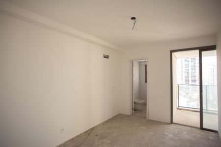 Apartamento à venda com 255m², 4 quartos e 4 vagas Apartamento à venda com 255m², 4 quartos e 4 vagasSuíte 3