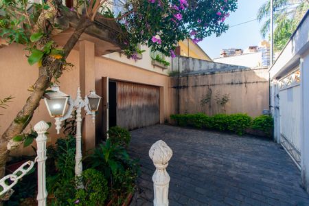 Casa à venda com 199m², 4 quartos e 4 vagasGaragem