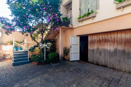 Casa à venda com 199m², 4 quartos e 4 vagasGaragem