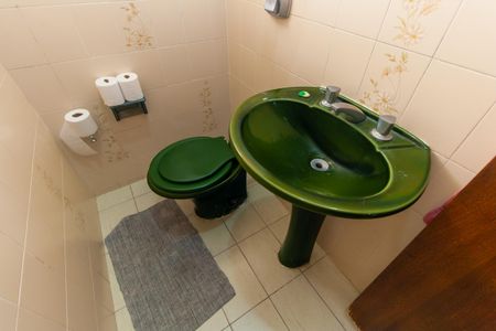 Casa à venda com 199m², 4 quartos e 4 vagasGaragem - Banheiro 