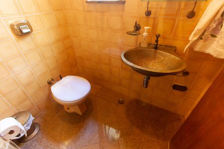 Casa à venda com 199m², 4 quartos e 4 vagasLavabo