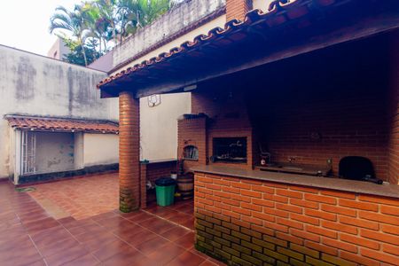 Casa à venda com 199m², 4 quartos e 4 vagasQuintal