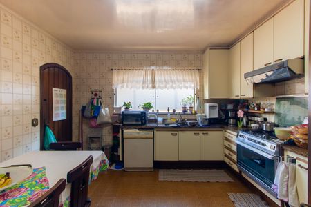 Casa à venda com 199m², 4 quartos e 4 vagasCozinha