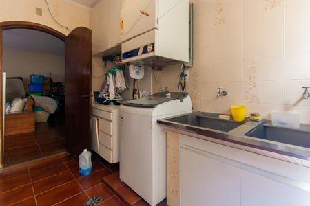 Casa à venda com 199m², 4 quartos e 4 vagasÁrea de Serviço