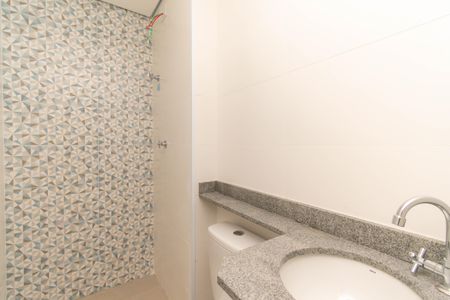 Apartamento para alugar com 37m², 2 quartos e sem vagaBanheiro