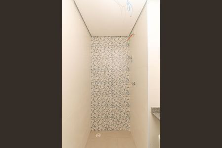 Apartamento para alugar com 37m², 2 quartos e sem vagaBanheiro