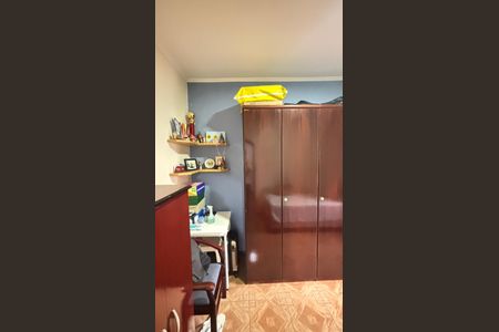 Casa à venda com 255m², 4 quartos e 3 vagas Casa à venda com 255m², 4 quartos e 3 vagasQuarto 2