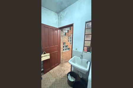 Casa à venda com 255m², 4 quartos e 3 vagas Casa à venda com 255m², 4 quartos e 3 vagasÁrea de Serviço