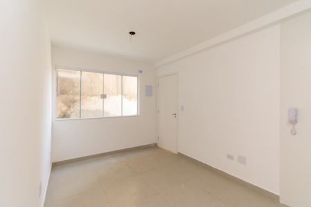 Apartamento à venda com 47m², 2 quartos e sem vaga Apartamento à venda com 47m², 2 quartos e sem vagaSala