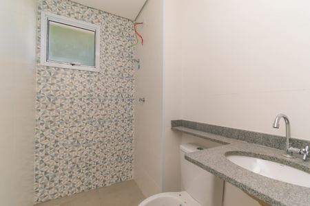 Apartamento para alugar com 47m², 2 quartos e sem vaga Apartamento para alugar com 47m², 2 quartos e sem vagaBanheiro