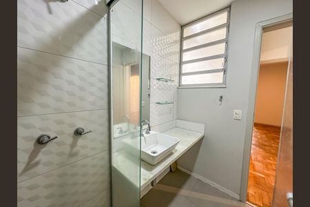 Apartamento para alugar com 94m², 2 quartos e sem vagaBanheiro