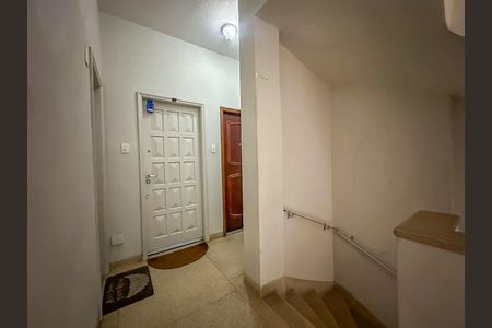 Apartamento para alugar com 94m², 2 quartos e sem vagaLockbox