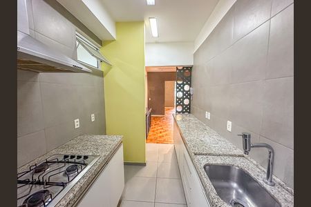 Apartamento para alugar com 94m², 2 quartos e sem vagaCozinha