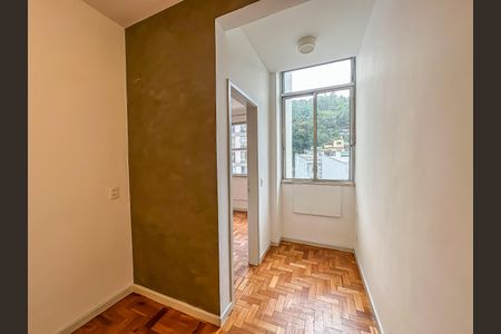 Apartamento para alugar com 94m², 2 quartos e sem vagaSala