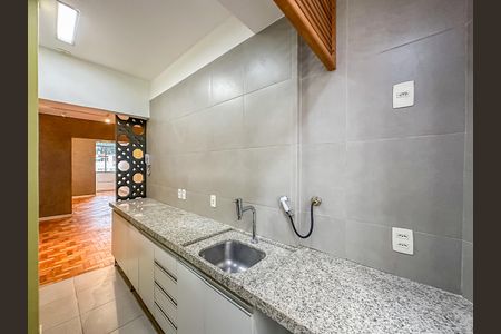 Apartamento para alugar com 94m², 2 quartos e sem vagaCozinha