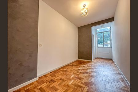 Apartamento para alugar com 94m², 2 quartos e sem vagaSala