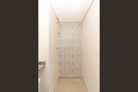Apartamento para alugar com 37m², 2 quartos e sem vaga Apartamento para alugar com 37m², 2 quartos e sem vagaBanheiro