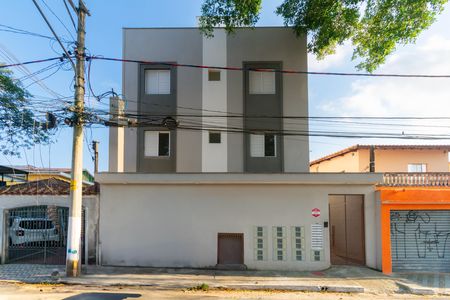 Apartamento para alugar com 37m², 2 quartos e sem vaga Apartamento para alugar com 37m², 2 quartos e sem vagaFachada
