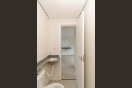 Apartamento para alugar com 37m², 2 quartos e sem vagaBanheiro