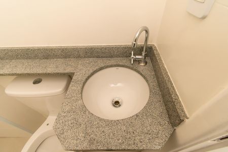 Apartamento para alugar com 37m², 2 quartos e sem vagaBanheiro