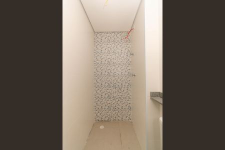 Apartamento para alugar com 37m², 2 quartos e sem vaga Apartamento para alugar com 37m², 2 quartos e sem vagaBanheiro