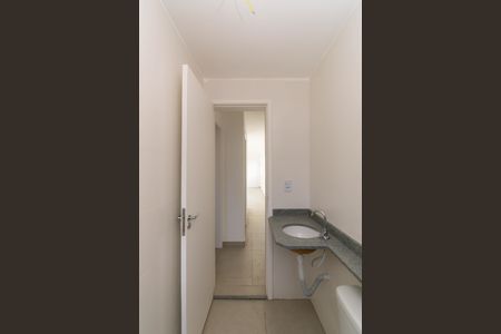 Apartamento para alugar com 47m², 2 quartos e sem vagaBanheiro