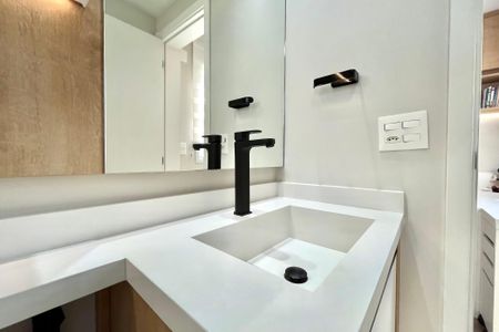 Apartamento para alugar com 132m², 4 quartos e 3 vagasBanheiro da Suíte 2