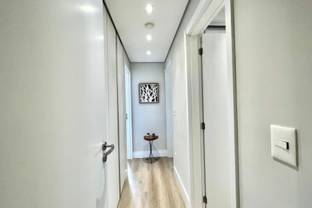 Apartamento para alugar com 132m², 4 quartos e 3 vagasCorredor