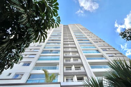 Apartamento para alugar com 132m², 4 quartos e 3 vagasFachada
