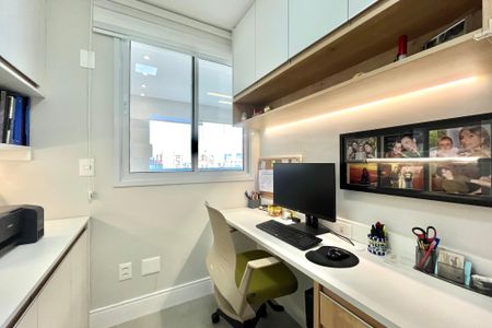 Apartamento para alugar com 132m², 4 quartos e 3 vagasEscritório