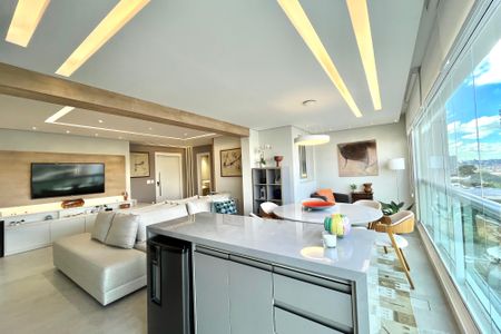 Apartamento para alugar com 132m², 4 quartos e 3 vagasVaranda