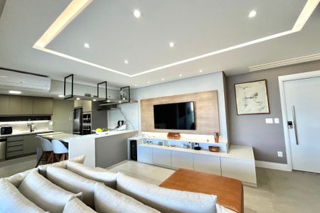 Apartamento para alugar com 132m², 4 quartos e 3 vagasSala