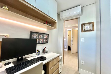 Apartamento para alugar com 132m², 4 quartos e 3 vagasEscritório