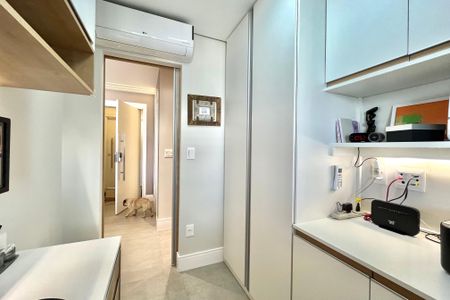 Apartamento para alugar com 132m², 4 quartos e 3 vagasEscritório