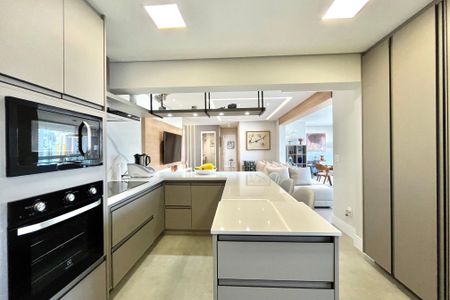 Apartamento para alugar com 132m², 4 quartos e 3 vagasCozinha