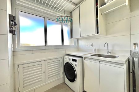 Apartamento para alugar com 132m², 4 quartos e 3 vagasÁrea de Serviço