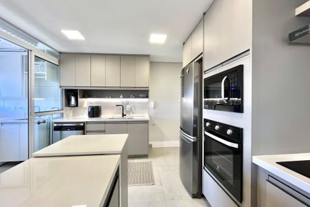 Apartamento para alugar com 132m², 4 quartos e 3 vagasCozinha