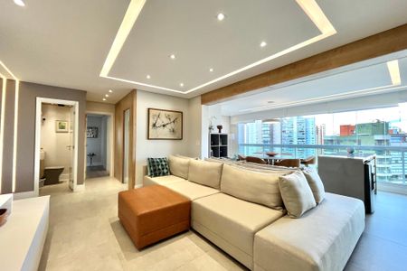 Apartamento para alugar com 132m², 4 quartos e 3 vagasSala