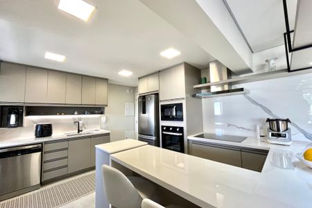 Apartamento para alugar com 132m², 4 quartos e 3 vagasCozinha