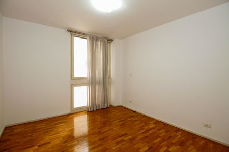 Apartamento para alugar com 165m², 3 quartos e 1 vaga Apartamento para alugar com 165m², 3 quartos e 1 vagaQuarto 2