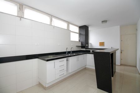 Apartamento para alugar com 165m², 3 quartos e 1 vaga Apartamento para alugar com 165m², 3 quartos e 1 vagaCozinha